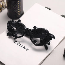 Load image into Gallery viewer, Siren
